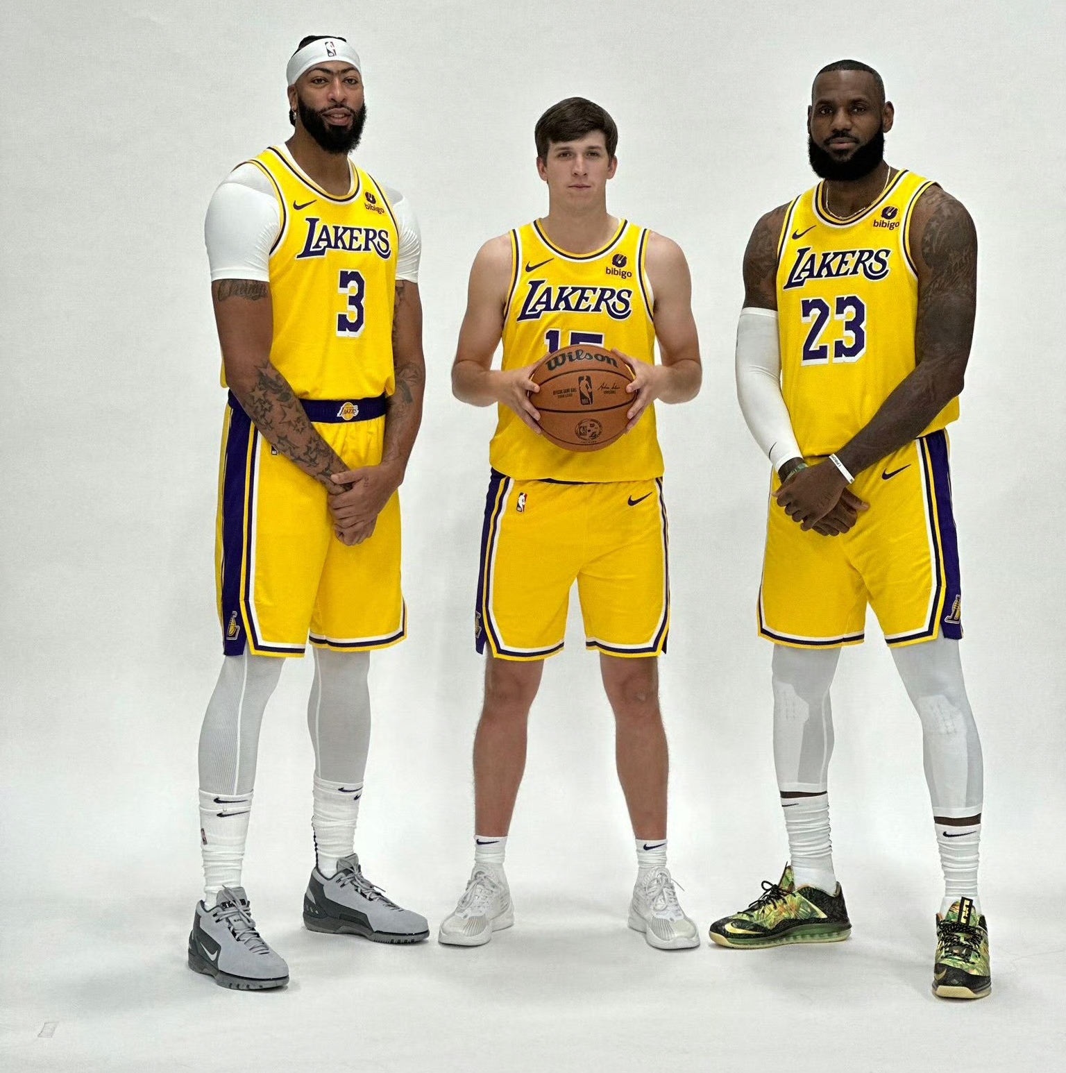 开云体育-德布劳内迎来三赛季出色发挥，湖人观众热烈欢呼！的简单介绍-开云体育