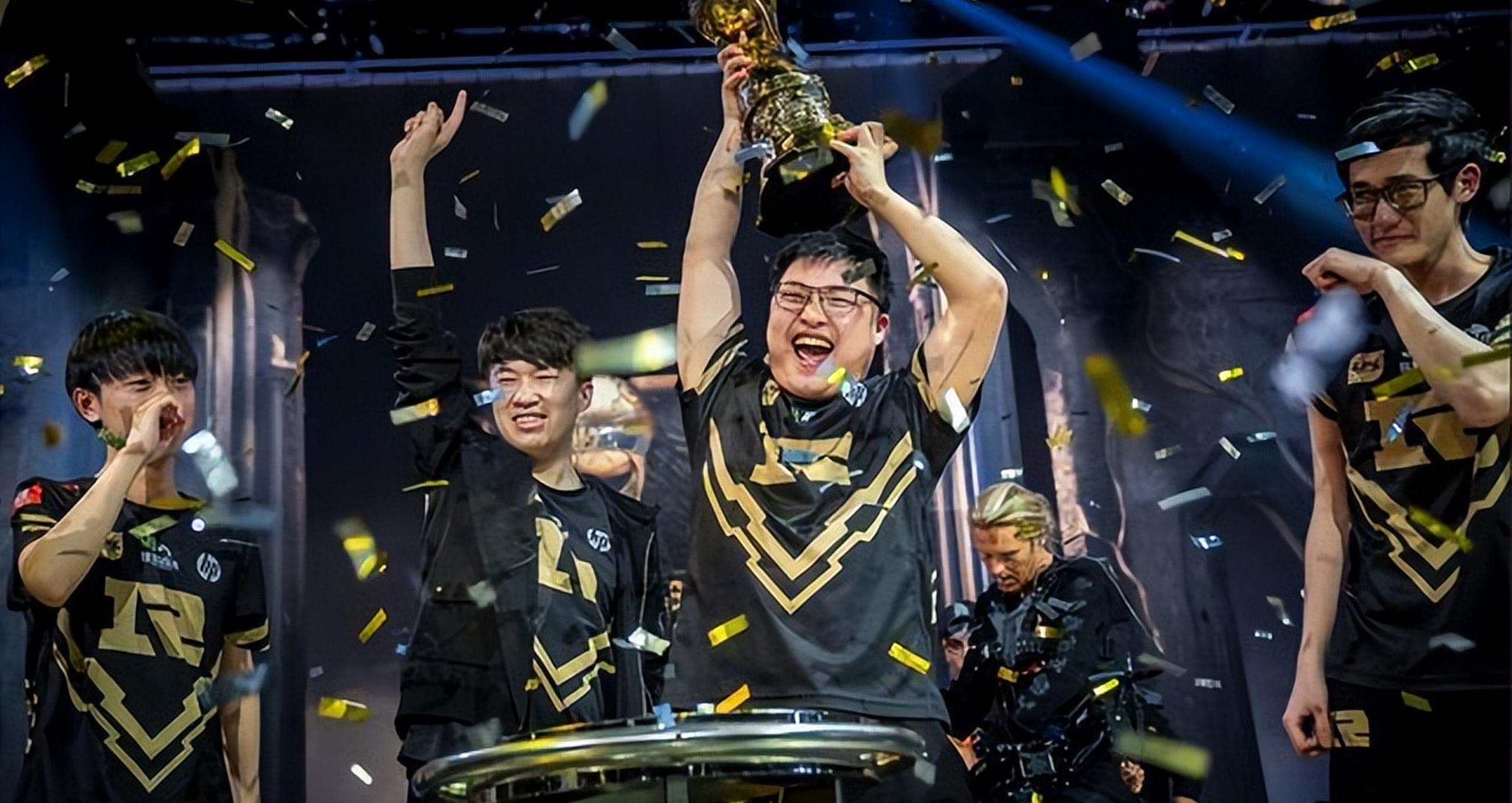 开云体育-Uzi连续十场比赛得分超过持续失利，公牛不断突破！-开云体育