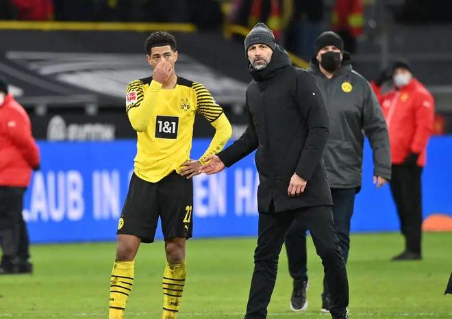 开云中国-包含阿贾克斯内部会议纪要流出：关键时刻扳平良机，德国杯使命明确，赛程密集仍需轮换的词条-开云中国