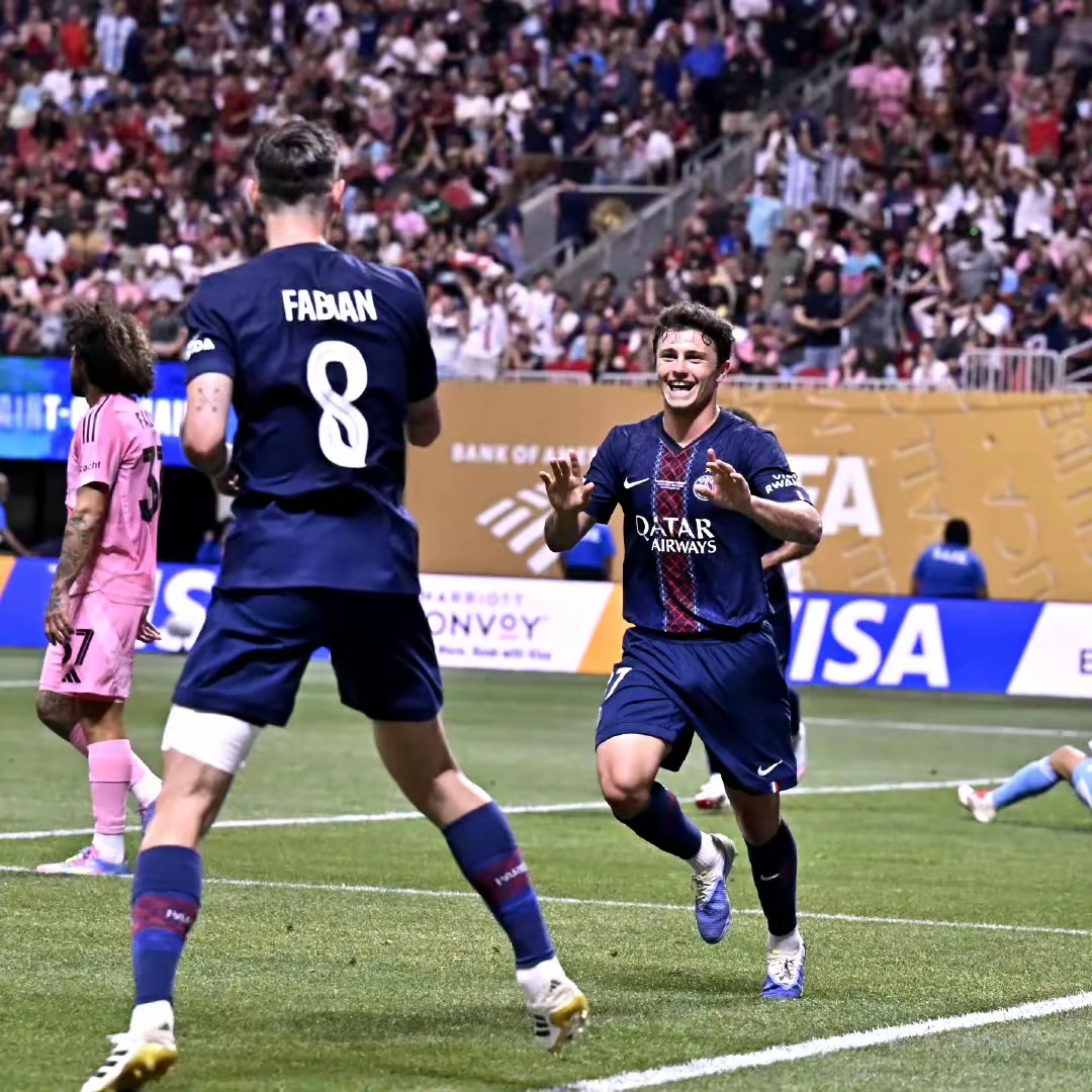 包含今晚NBA总决赛焦点战，罗马绝杀压哨，质疑声仍在，数据趋势出现新变化的词条